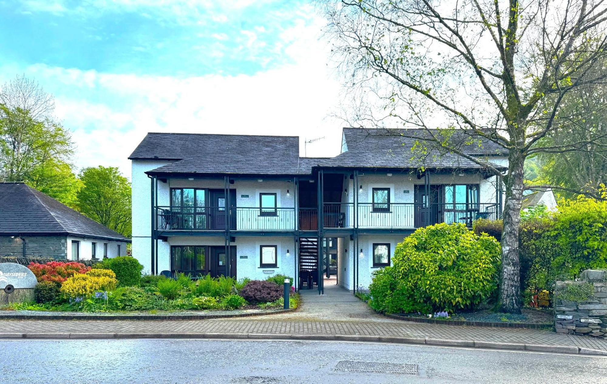 Quaysiders Club Aparthotel Ambleside Exterior photo